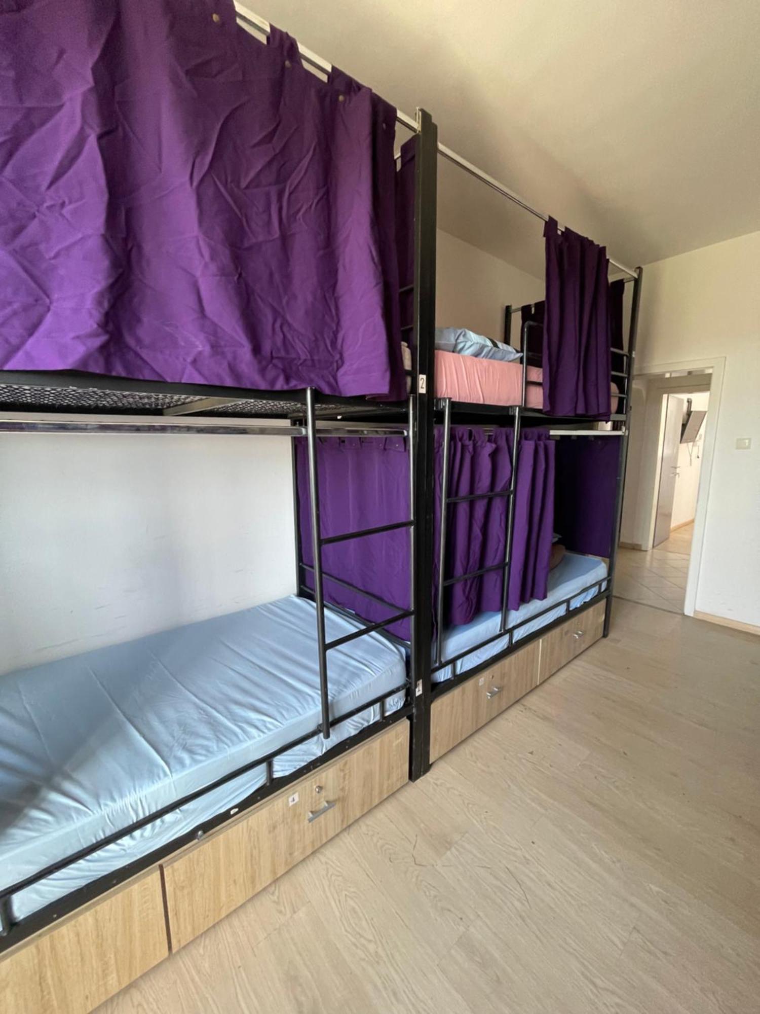 Newborn Comfort Hostel The Biggest Hostel Of Town With Best Location Prishtinë Luaran gambar
